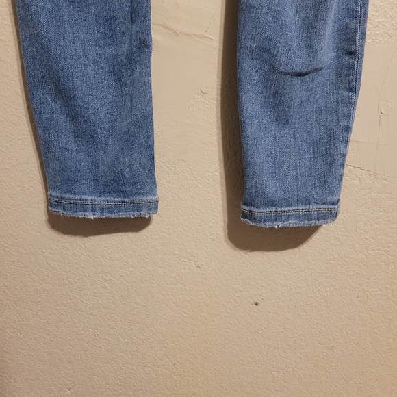 Free People Distressed Skinny Jeans - Picture 7 of 15